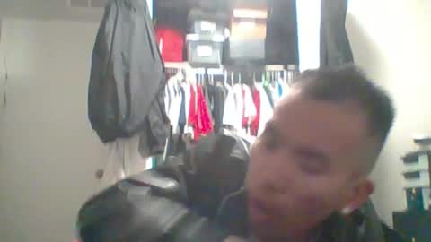 Snapshot of thataznguy303 chatting on October 21, 1:22 am thataznguy303 online show from October 21, 1:22 am