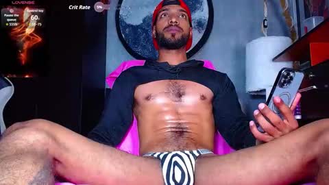 the dog lian online show from February 25, 12:20 pm