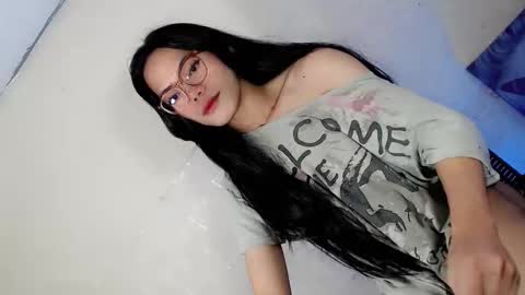 the_horny_bella online show from March 27, 11:55 am