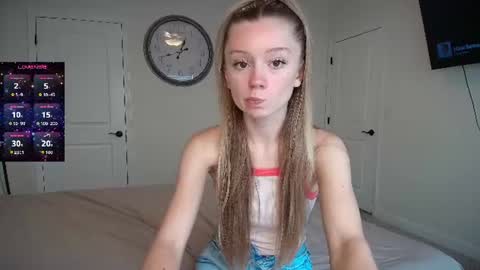 the_hotties online show from July 29, 6:41 pm