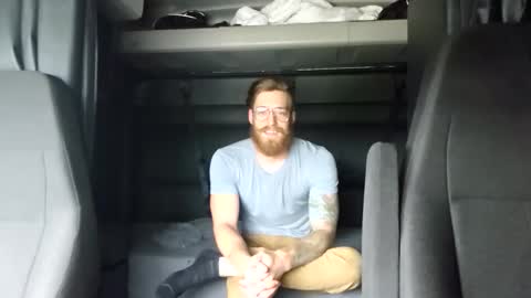 Lucas King online show from April 29, 10:03 pm