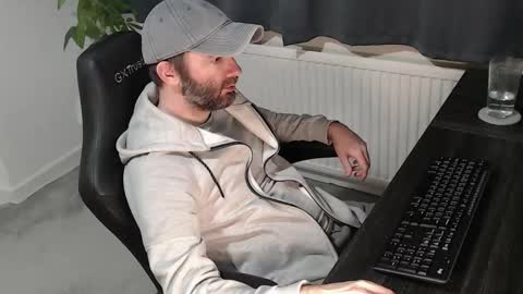 the_sensual_masturwait online show from November 23, 7:12 pm