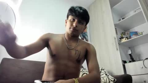 Snapshot of the_weed_guys chatting on September 11, 3:52 am Danny online show from September 11, 3:52 am