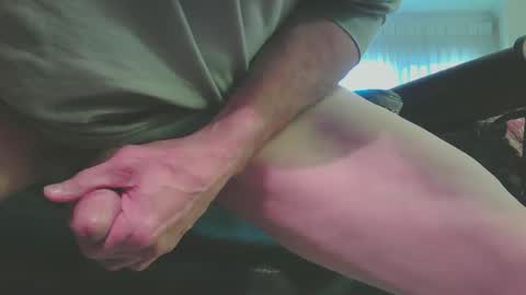 Snapshot of thebest14u chatting on February 16, 10:10 pm thebest14u online show from February 16, 10:10 pm