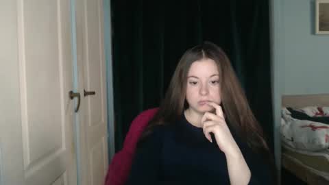 raissa online show from March 25, 2:02 pm