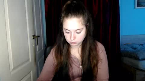 raissa online show from October 6, 1:51 pm