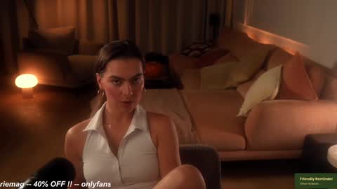 Cherie   online show from October 28, 9:05 pm