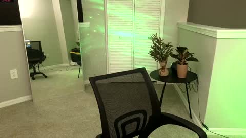 The Stallion online show from December 10, 12:50 am