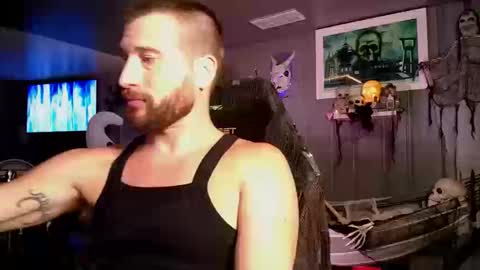 Snapshot of theehhteam chatting on October 19, 7:29 pm H online show from October 19, 7:29 pm