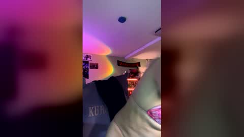 KIng Venus online show from March 19, 2:39 am