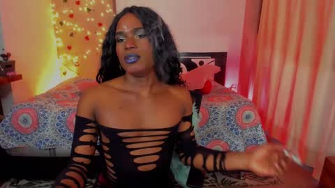 Goldie online show from February 11, 11:01 pm