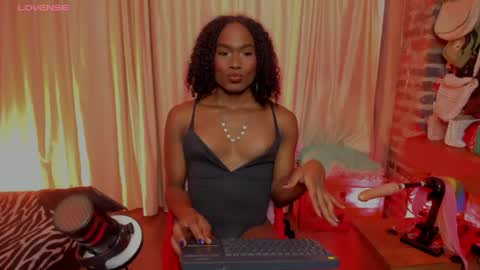 Goldie online show from April 21, 10:33 am