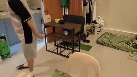 Green online show from January 15, 6:22 am