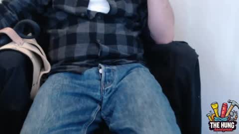 TheHungHandyman online show from April 20, 12:02 am