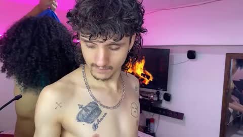 theking11220 online show from February 22, 11:24 am