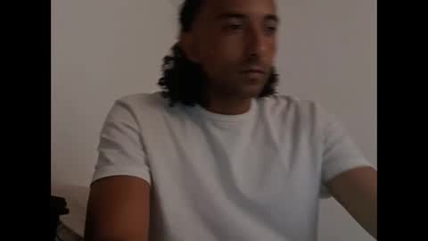 thelong gutxxx online show from April 19, 9:50 pm