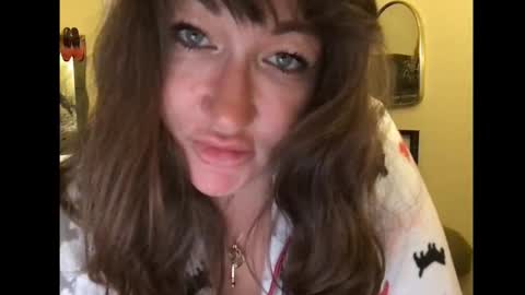 Cach Nelson online show from October 23, 8:05 am