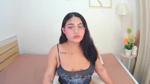 FRANCINE online show from March 2, 2:38 am