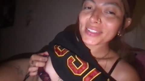 therain222 online show from April 30, 7:46 am