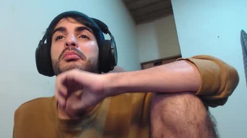 Santiago Enrique online show from December 3, 5:52 am