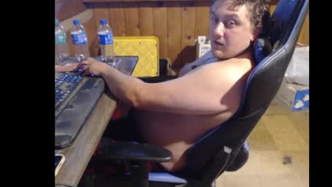 Snapshot of therealbigcheese0695 chatting on September 12, 9:50 pm therealbigcheese0695 online show from September 12, 9:50 pm