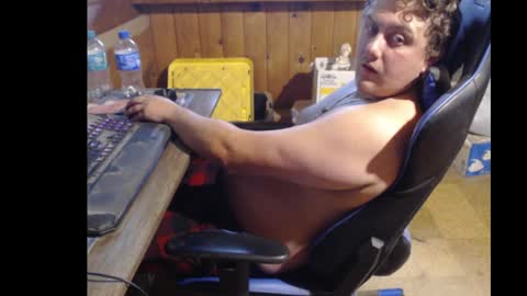 Snapshot of therealbigcheese0695 chatting on September 10, 9:05 pm therealbigcheese0695 online show from September 10, 9:05 pm