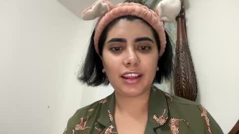 Snapshot of therealcamilabaddie chatting on December 16, 5:17 am therealcamilabaddie online show from December 16, 5:17 am