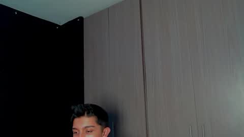 thesaint_xxx online show from September 28, 10:02 am