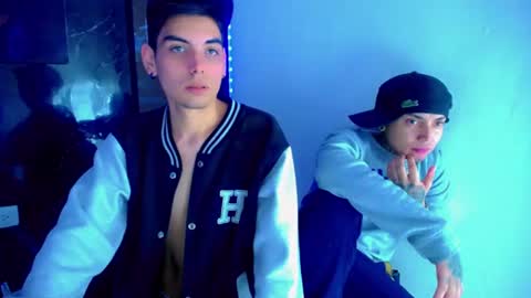 David y Daniel online show from July 10, 6:07 am