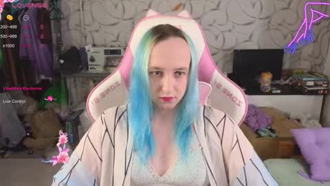 Snapshot of thetrixy chatting on October 8, 8:53 am The Great And Powerful Trixie online show from October 8, 8:53 am