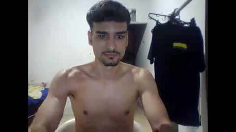 thiago22bk online show from November 22, 7:45 pm