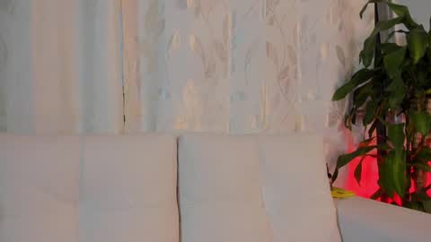 Thiago  online show from February 13, 11:08 pm