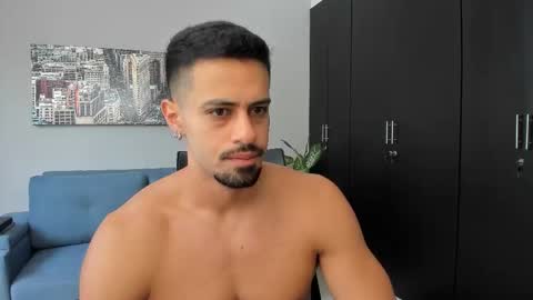 Snapshot of thiago_driussi chatting on October 21, 12:32 pm thiago_driussi online show from October 21, 12:32 pm