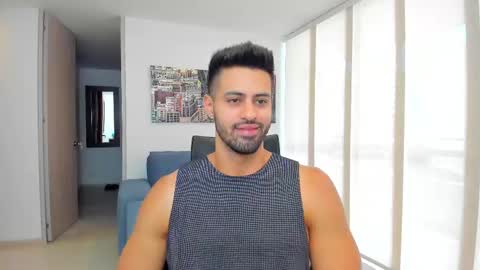 Snapshot of thiago_driussi chatting on February 23, 4:46 pm thiago_driussi online show from February 23, 4:46 pm