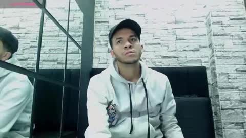 thiago_hairy online show from December 2, 4:42 am