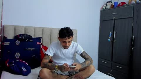 thiago_mille online show from August 8, 4:11 am