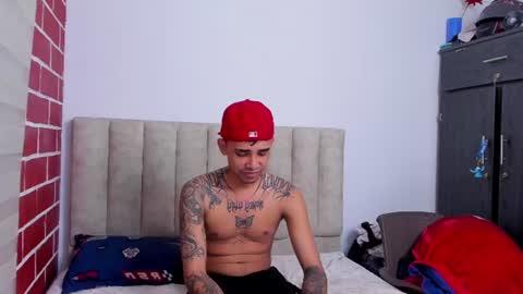 thiago_mille online show from June 9, 7:19 am