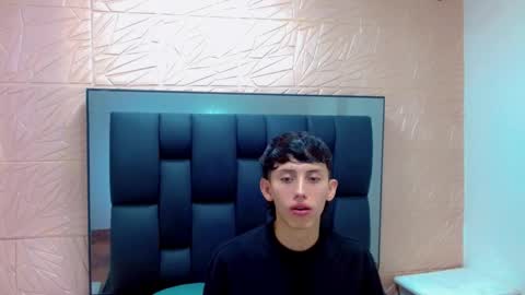 thiago_twink38 online show from February 12, 8:40 am