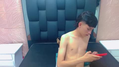 thiago_twink38 online show from December 18, 7:25 am