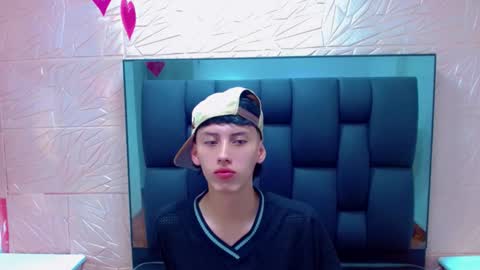 thiago_twink38 online show from February 15, 8:57 am