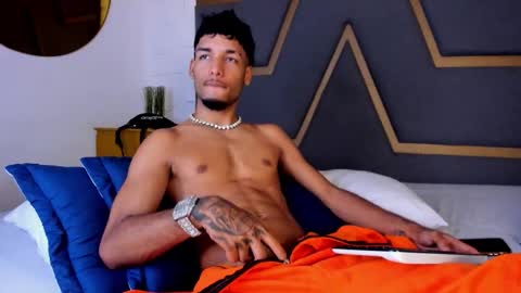 ThiagoFerreti online show from November 19, 7:56 pm