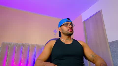 Thiago online show from July 20, 7:26 pm