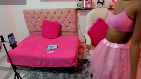 thianahorny online show from October 23, 12:39 pm