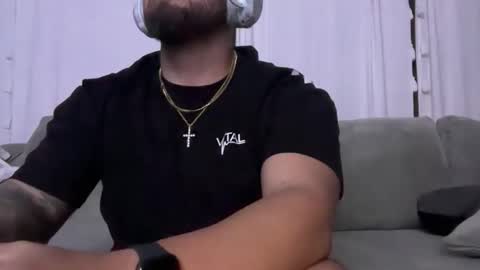 thiccbull12 online show from February 15, 7:51 am