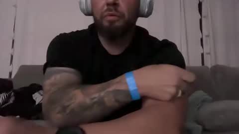 thiccbull12 online show from February 21, 9:56 am