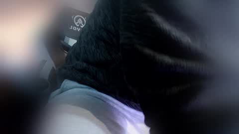 thick_n_juicy_4u online show from December 15, 11:12 pm