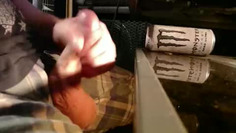 thickcumshooter8inchh online show from March 3, 1:45 am