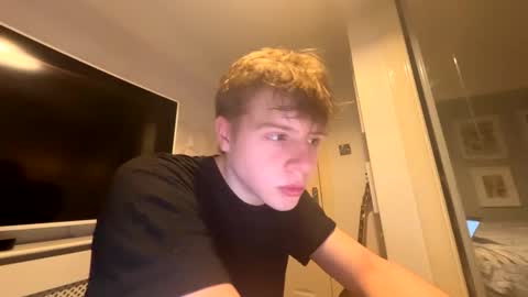 thickny0ung online show from October 20, 2:22 pm