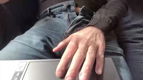 Thickru online show from March 11, 12:30 pm