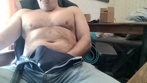 Snapshot of thicktok13 chatting on February 21, 5:42 pm thicktok13 online show from February 21, 5:42 pm